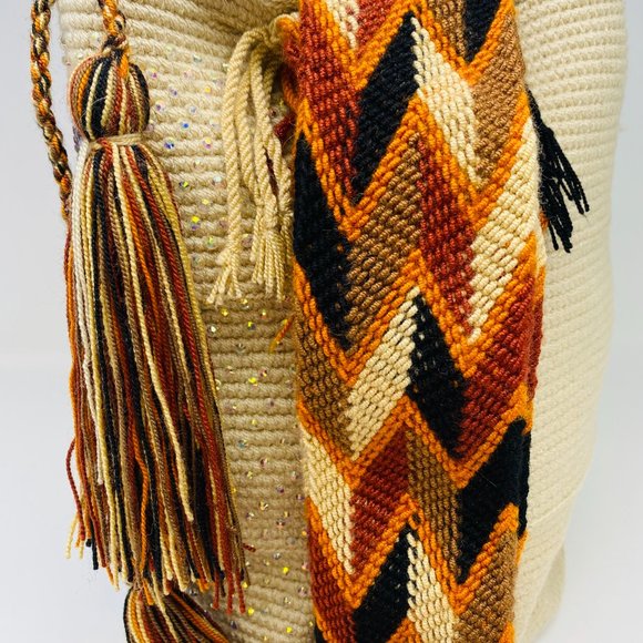 NEW 100% Authentic Handcrafted Wayuu Mochila Bag | Frida Kahlo + Crystals 🎨 - Picture 10 of 12